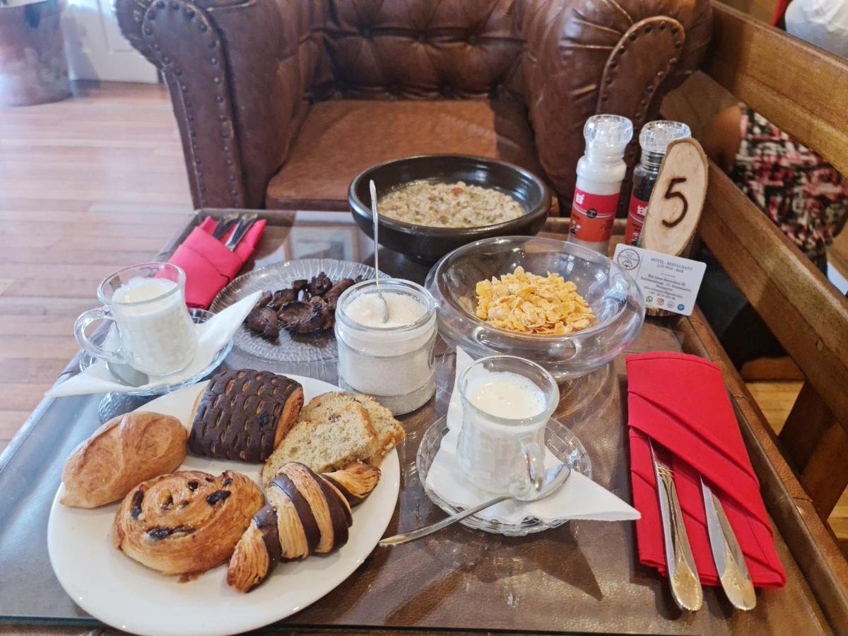 Le Cocooning 974 Hotel Restaurant Reunion 塔那那利佛 外观 照片