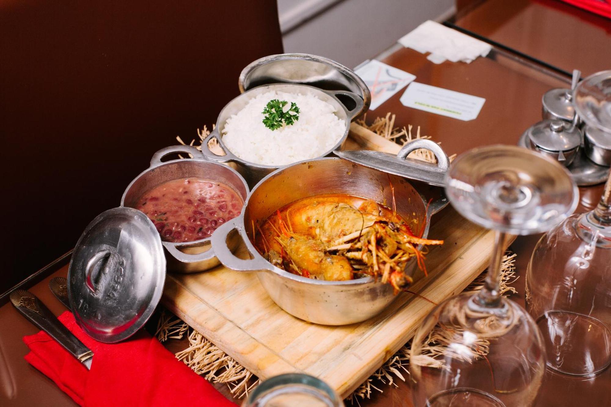 Le Cocooning 974 Hotel Restaurant Reunion 塔那那利佛 外观 照片