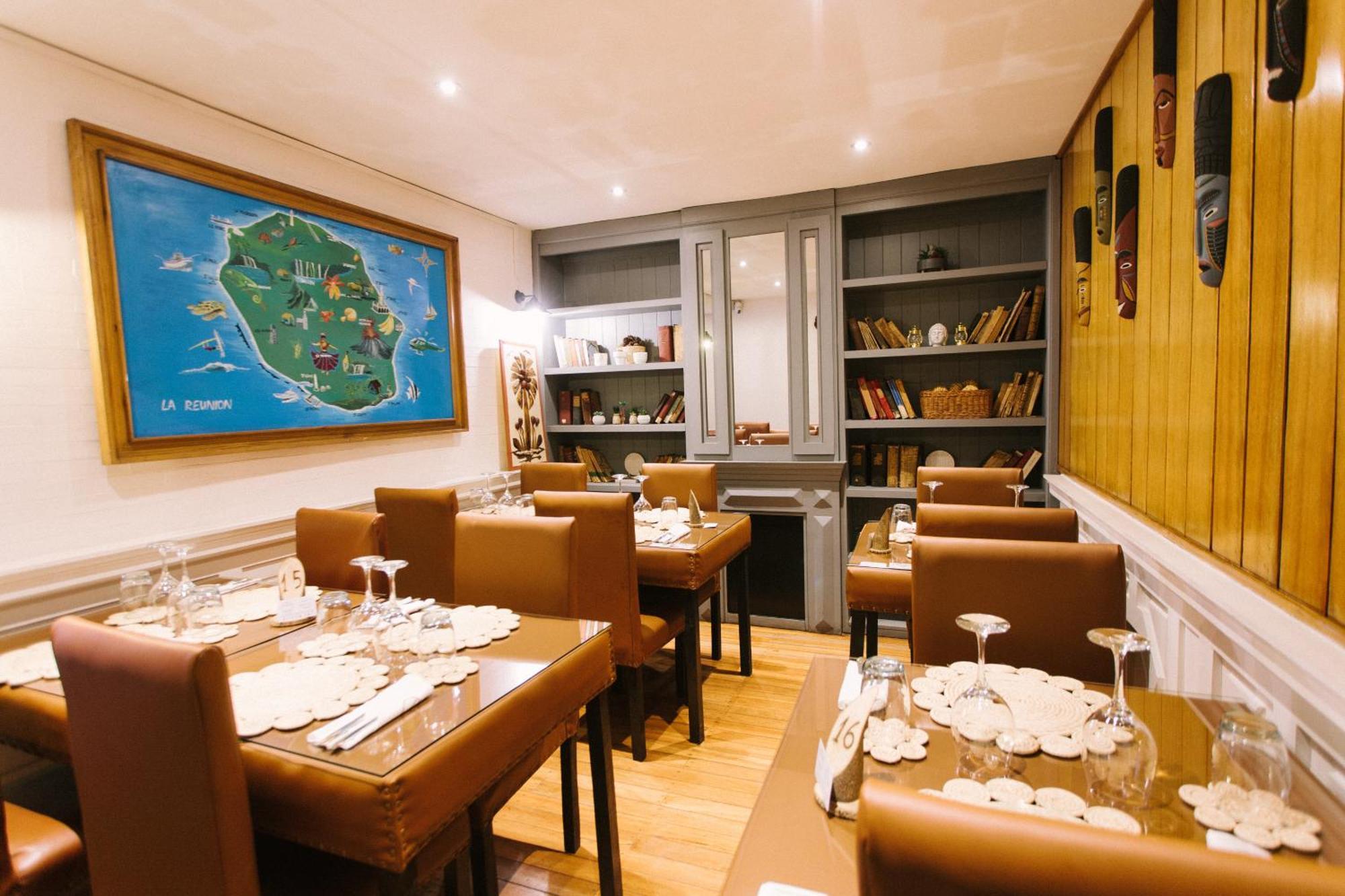 Le Cocooning 974 Hotel Restaurant Reunion 塔那那利佛 外观 照片